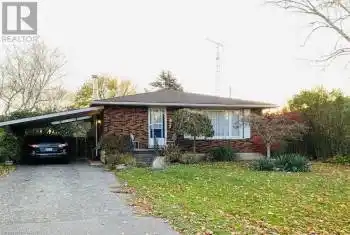 18 JACKSON Heights, Port Dover, Ontario N0A1N5, 5 Bedrooms Bedrooms, ,2 BathroomsBathrooms,All Houses,For Sale,JACKSON,40529107