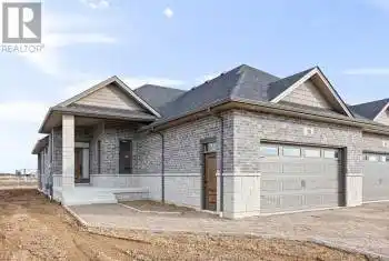 58 GAFFAN, Kingsville, Ontario N9Y3J5, 4 Bedrooms Bedrooms, ,3 BathroomsBathrooms,All Houses,For Sale,GAFFAN,24002353