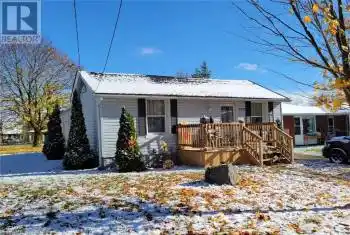 240 EGREMONT Street, Mount Forest, Ontario N0G2L2, 1 Bedroom Bedrooms, ,1 BathroomBathrooms,All Houses,For Sale,EGREMONT,40508140