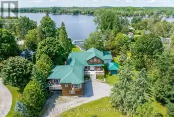 48 Sturgeon Glen Road, Kawartha Lakes (Fenelon Falls), Ontario K0M1N0, 6 Bedrooms Bedrooms, ,4 BathroomsBathrooms,All Houses,For Sale,Sturgeon Glen,X8072898