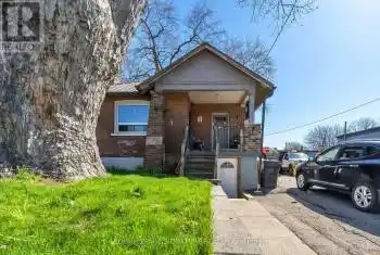 5 (1, 3 & 5 Elward Boulevard Unit# 3, Toronto (Oakridge), Ontario M1L3L1, 4 Bedrooms Bedrooms, ,3 BathroomsBathrooms,All Houses,For Sale,Elward,E8288066