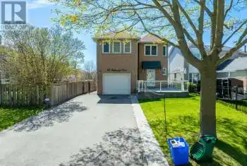 41 Fieldview Crescent, Whitby (Blue Grass Meadows), Ontario L1N8B5, 3 Bedrooms Bedrooms, ,4 BathroomsBathrooms,All Houses,For Sale,Fieldview,E8300520