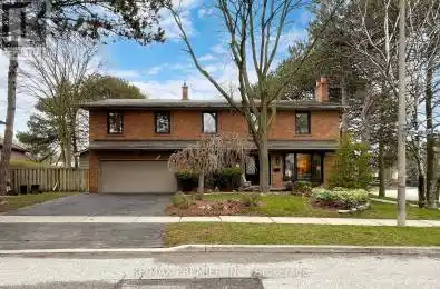 213 Road Toronto Ontario M2P1L2