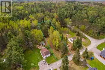 The Ave, Kawartha Lakes (Kinmount), Ontario K0M2A0, ,Commercial,For Sale,The Ave,X8350314