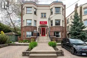 9 Humewood Drive Unit# Bldg 1, Toronto (Humewood-Cedarvale), Ontario M6C1C9, 12 Bedrooms Bedrooms, ,6 BathroomsBathrooms,All Houses,For Sale,Humewood,C8240290