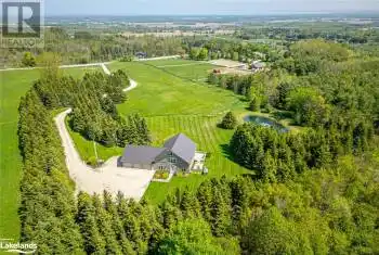 9197 COUNTY ROAD 91 Road, Clearview, Ontario L0M1H0, 5 Bedrooms Bedrooms, ,3 BathroomsBathrooms,All Houses,For Sale,COUNTY ROAD 91,40589416