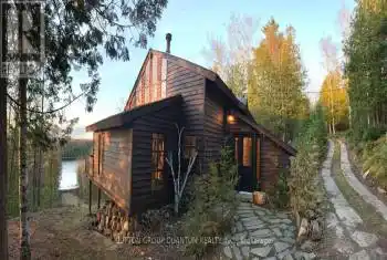 2724 River Road, North Frontenac, Ontario K0H2J0, 4 Bedrooms Bedrooms, ,2 BathroomsBathrooms,All Houses,For Sale,River,X8329618