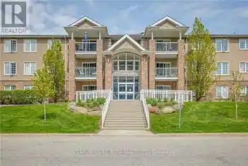 43 Coulter Steet St Unit# 11, Barrie, Ontario L4N 6L9, 3 Bedrooms Bedrooms, 6 Rooms Rooms,2 BathroomsBathrooms,Condo,Sold,Coulter Steet,S8350166