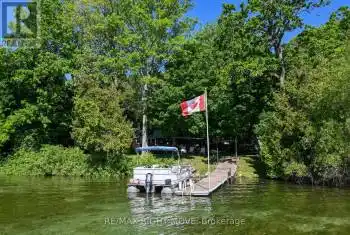 1017 Heron Island, Ramara, Ontario L3V 8L1, 3 Bedrooms Bedrooms, 6 Rooms Rooms,1 BathroomBathrooms,All Houses,Sold,Heron Island,S8392228