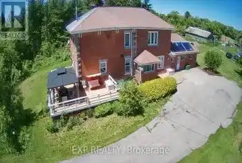 351219 SEVENTEENTH Line, East Garafraxa, Ontario L9W2Y9, 5 Bedrooms Bedrooms, ,3 BathroomsBathrooms,All Houses,For Sale,SEVENTEENTH,X8394708