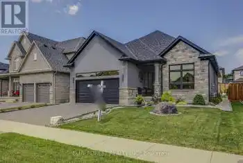 1 ROYAL Crescent, Southwold (Talbotville), Ontario N5P3T2, 2 Bedrooms Bedrooms, ,2 BathroomsBathrooms,All Houses,For Sale,ROYAL,X8356208