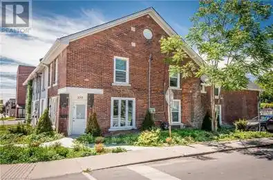 370 Street Kingston Ontario K7K3T3