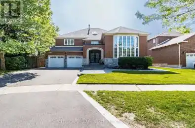 5471 Crescent Mississauga Ontario L5M4Y6