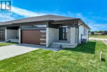 2 Coastal Crescent Unit# 55, Lambton Shores (Grand Bend), Ontario N0M1T0, 4 Bedrooms Bedrooms, ,3 BathroomsBathrooms,All Houses,For Sale,Coastal,X8230152