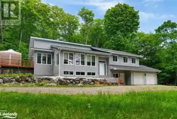 1930 TRAPPERS TRAIL Road, Haliburton, Ontario K0M1S0, 3 Bedrooms Bedrooms, ,2 BathroomsBathrooms,All Houses,For Sale,TRAPPERS TRAIL,40603387