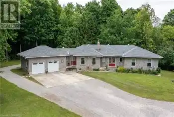 78 LAKE Street, Georgian Bluffs, Ontario N0H2K0, 4 Bedrooms Bedrooms, ,3 BathroomsBathrooms,All Houses,For Sale,LAKE,40604271