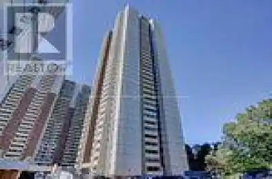 3 Massey Square Unit# 1406 Toronto (Crescent Town) Ontario M4C5L5