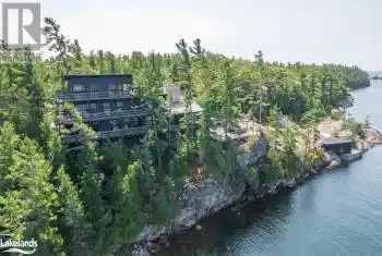 4 B415 BERNYK Island, Archipelago South, Ontario P2A1T4, 5 Bedrooms Bedrooms, ,4 BathroomsBathrooms,All Houses,For Sale,B415 BERNYK,40606123