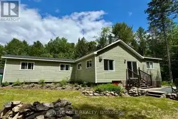 3839 Highway 518 West, McMurrich/Monteith, Ontario P0A 1Y0, 2 Bedrooms Bedrooms, 5 Rooms Rooms,1 BathroomBathrooms,All Houses,Sold,Highway 518 West,X8448084