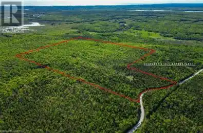 13 EAST Road Unit# LOT Northern Bruce Peninsula Ontario N0H1W0