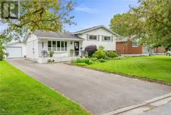 111 HARRISON Avenue, Welland, Ontario L3B1C3, 4 Bedrooms Bedrooms, ,2 BathroomsBathrooms,All Houses,For Sale,HARRISON,40608584