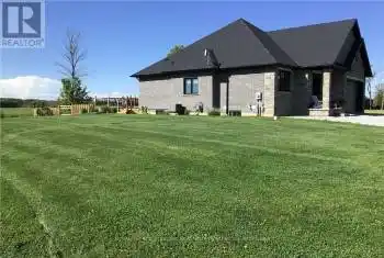 781 South Coast Drive, Haldimand (Nanticoke), Ontario N0A1L0, 3 Bedrooms Bedrooms, ,3 BathroomsBathrooms,All Houses,For Sale,South Coast,X8465756