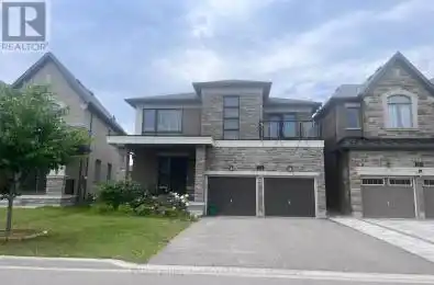 253 Crescent Aurora Ontario L4G0Z4