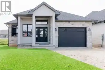 157 JACK'S Way, Mount Forest, Ontario N0G2L4, 2 Bedrooms Bedrooms, ,2 BathroomsBathrooms,All Houses,For Sale,JACK'S,40608870