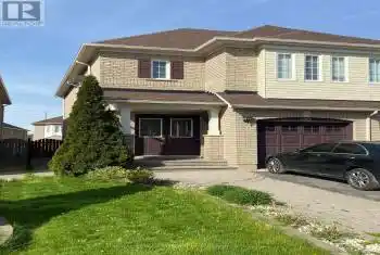 697 Dolly Bird Lane, Mississauga (Meadowvale Village), Ontario L5W1H1, 4 Bedrooms Bedrooms, ,4 BathroomsBathrooms,All Houses,For Sale,Dolly Bird,W8476494