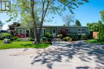 302 Glen Abbey Crt, South Huron, Ontario N0M 1T0, 2 Bedrooms Bedrooms, 6 Rooms Rooms,2 BathroomsBathrooms,All Houses,Sold,Glen Abbey,X8432162