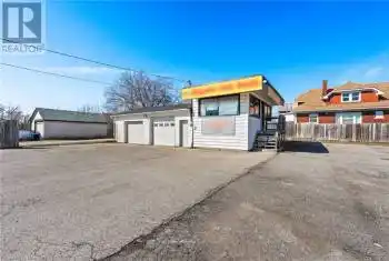 37 HARTZELL Road, St. Catharines (456 - Oakdale), Ontario L2P1M4, ,Commercial,For Sale,HARTZELL,X9412885