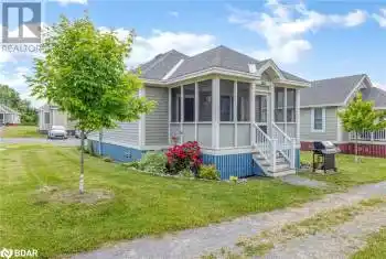 37 BUTTERNUT Lane Unit# 39, Prince Edward County, Ontario K0K1P0, 2 Bedrooms Bedrooms, ,1 BathroomBathrooms,All Houses,For Sale,BUTTERNUT,40613595