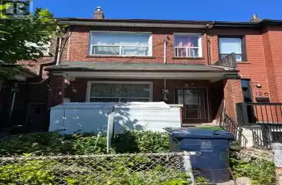 124 Avenue Toronto Ontario M6J2J9