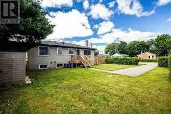 929 Greenwood Cres, Whitby, Ontario L1N 1C9, 3 Bedrooms Bedrooms, 6 Rooms Rooms,1 BathroomBathrooms,All Houses,Rented,Greenwood,E9007635