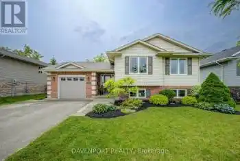 225 Kenzie Road, Wellington North (Mount Forest), Ontario N0G2L2, 5 Bedrooms Bedrooms, ,2 BathroomsBathrooms,All Houses,For Sale,Kenzie,X9013635