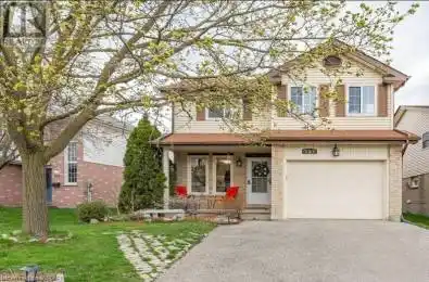 557 Crescent Waterloo Ontario N2T1G3