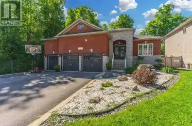 34 Square Barrie Ontario L4M0C3