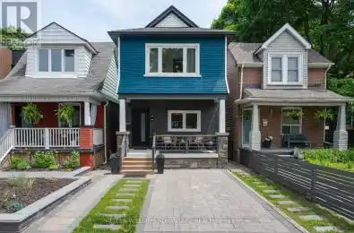 139 Avenue Toronto E02 Ontario M4C3M1