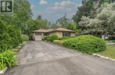 1553 Road Mississauga Ontario L5J2L8