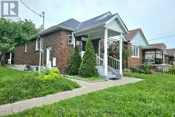 126 Times Road, Toronto (Briar Hill-Belgravia), Ontario M6B3M2, 6 Bedrooms Bedrooms, ,3 BathroomsBathrooms,All Houses,For Sale,Times,W9015203