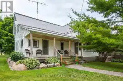 2561 Road Prince Edward County Ontario K0K2T0