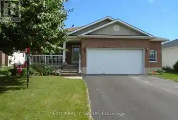 30 Aletha Drive, Prince Edward County (Wellington), Ontario K0K3L0, 3 Bedrooms Bedrooms, ,3 BathroomsBathrooms,All Houses,For Sale,Aletha,X9030032