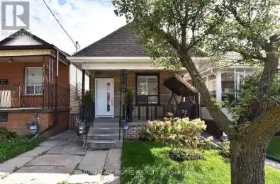 23 Avenue Unit Main Toronto C03 Ontario M6E1Z2