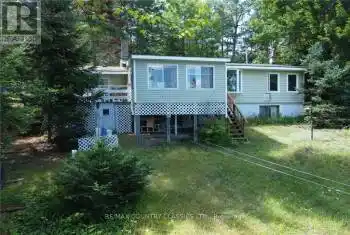 107 BLACKFISH BAY Road, Madawaska Valley (570 - Madawaska Valley), Ontario K0J1B0, 3 Bedrooms Bedrooms, ,1 BathroomBathrooms,All Houses,For Sale,Blackfish Bay/Kamaniskeg Lake,BLACKFISH BAY,X9516098