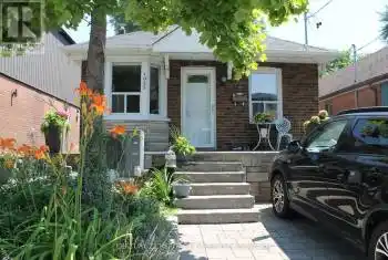 1025 Greenwood Avenue, Toronto (East York), Ontario M4J4C9, 3 Bedrooms Bedrooms, ,2 BathroomsBathrooms,All Houses,For Sale,Greenwood,E9036721