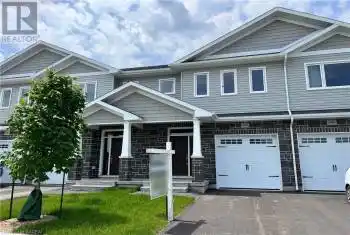 202 HERITAGE PARK Drive, Napanee, Ontario K7R3X8, 3 Bedrooms Bedrooms, ,3 BathroomsBathrooms,All Houses,For Sale,HERITAGE PARK,40620436