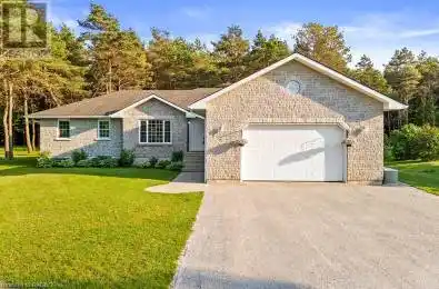 25 PINE TREE Drive South Bruce Peninsula Ontario N0H1P0