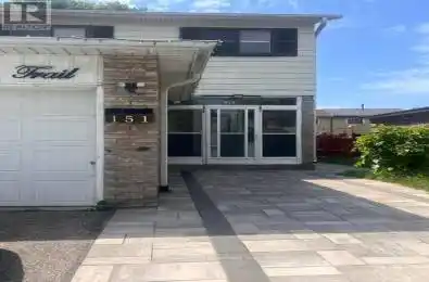 151 Quantrell Trail Toronto (Malvern) Ontario M1B1P4