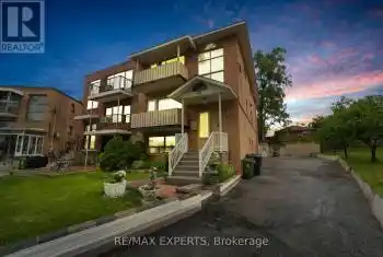 44 Elway Court, Toronto (Yorkdale-Glen Park), Ontario M6B2N8, 6 Bedrooms Bedrooms, ,3 BathroomsBathrooms,All Houses,For Sale,Elway,W9042640