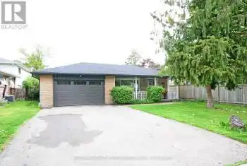 2054 Davebrook Road, Mississauga (Clarkson), Ontario L5J3M5, 4 Bedrooms Bedrooms, ,2 BathroomsBathrooms,All Houses,For Sale,Davebrook,W9042548